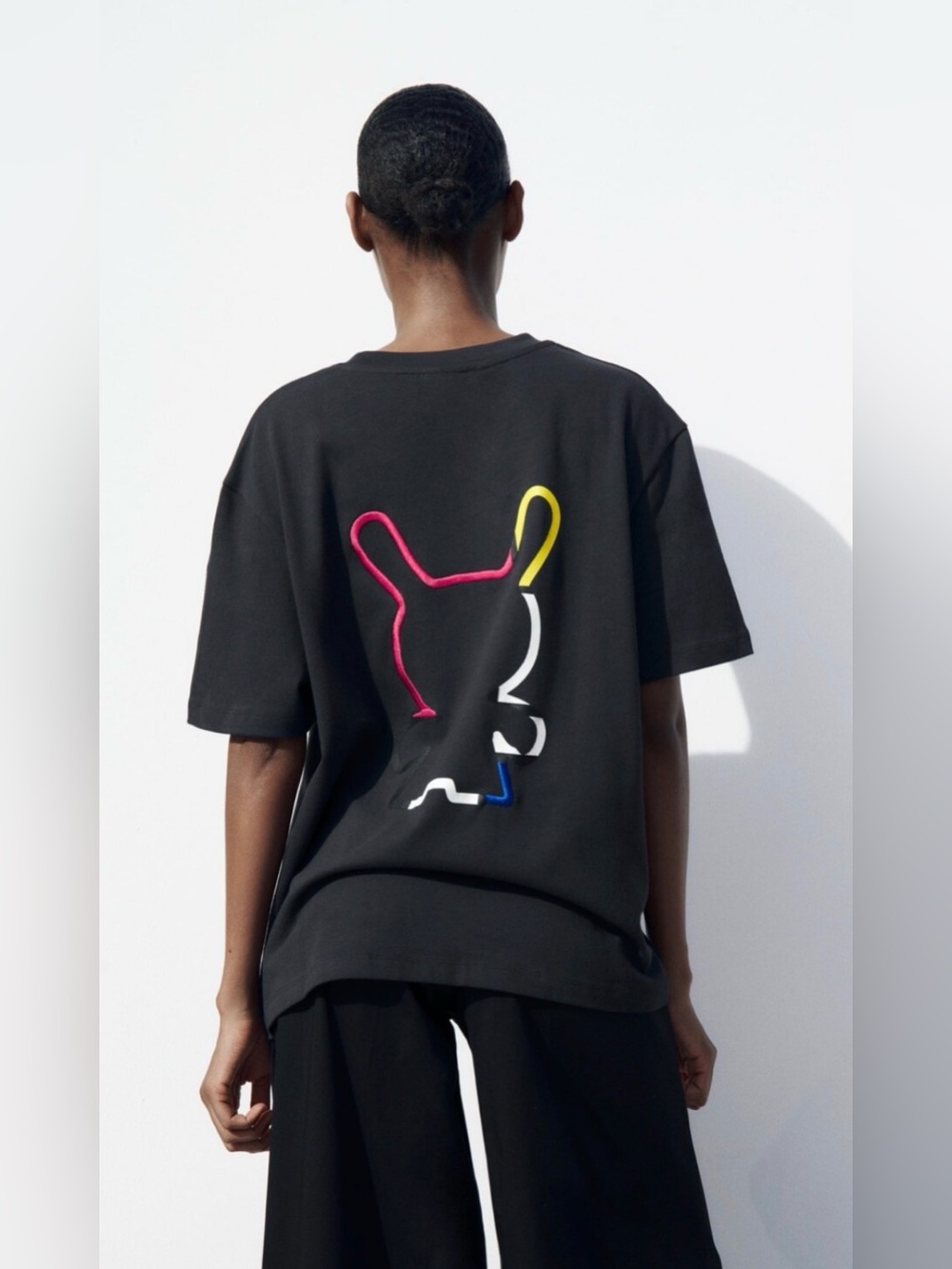 Zara x Kidrobot ✨ Women’s Mondrian T-shirt Black Tee with Multicolor Outline Med
